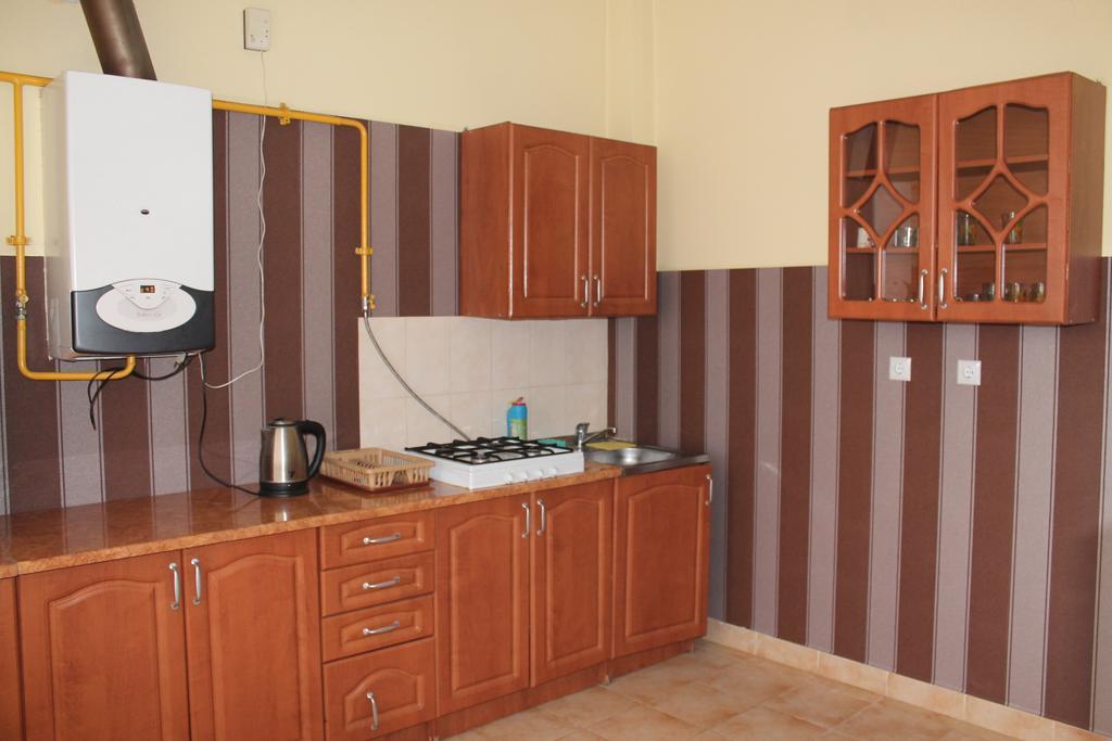 Apartments On Parkaniya 2A Mukaçeve Dış mekan fotoğraf