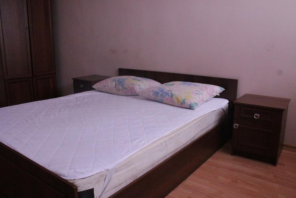 Apartments On Parkaniya 2A Mukaçeve Dış mekan fotoğraf